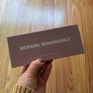Anastasia Beverly Hills - Modern Renaissance Eyeshadow Palette